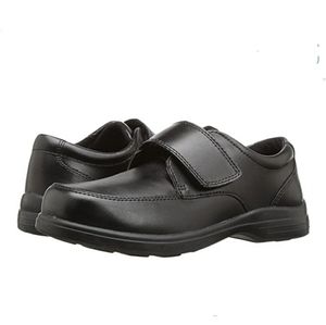Hush Puppies Kids Gavin/Black shoes
Size 5M Boy's